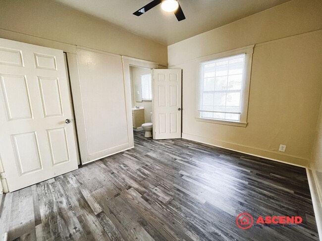 Building Photo - 1802 Forrest St