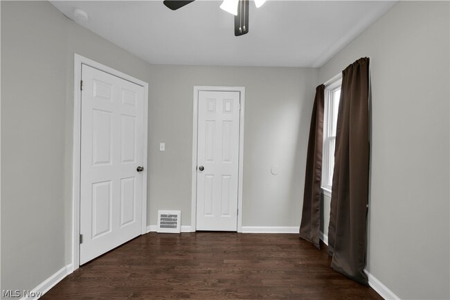 Building Photo - 4561 W 148th St