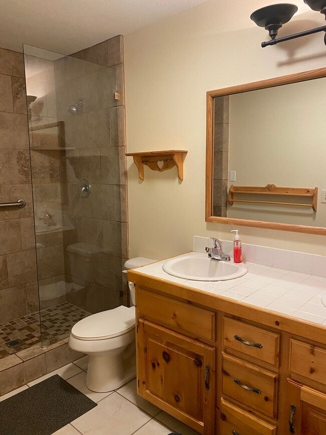 Building Photo - 578 W 5500 S