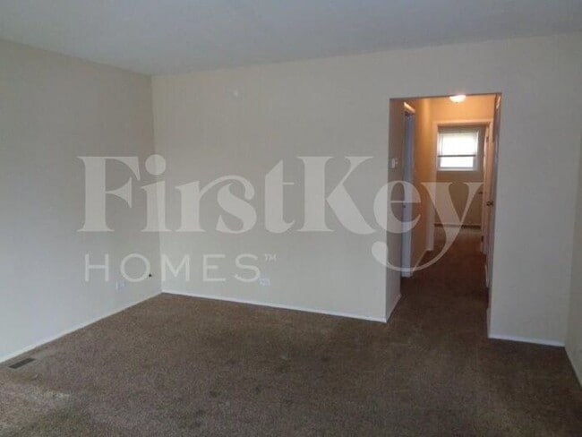 Building Photo - 14708 Shepard Dr