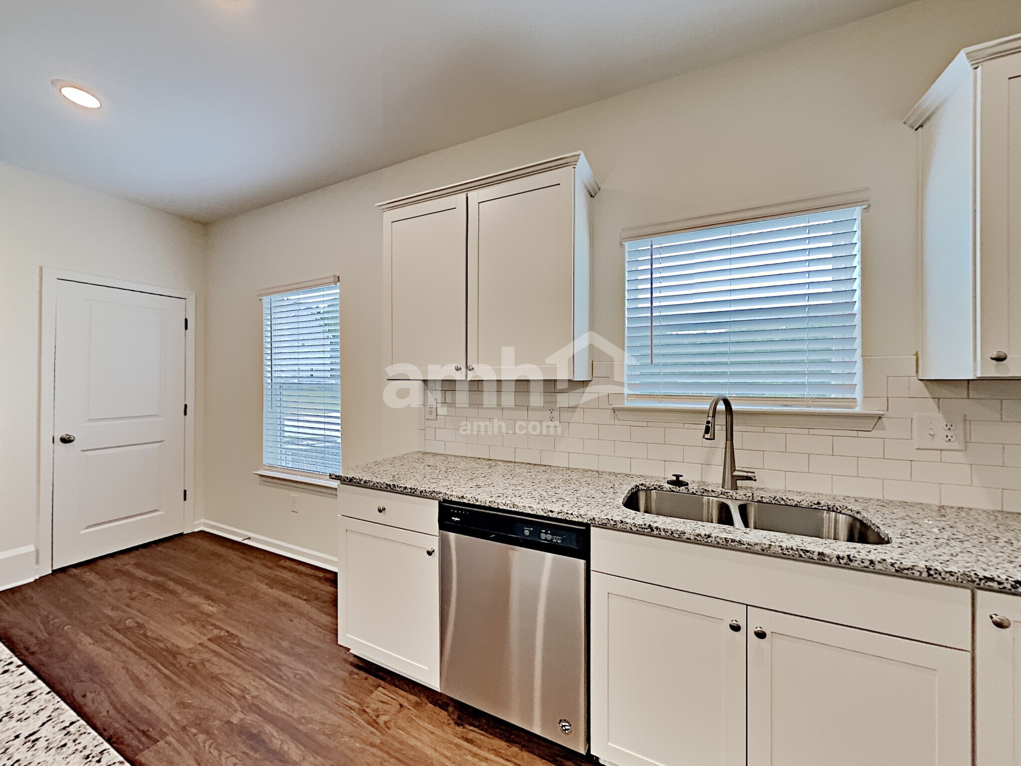 Building Photo - 63 Ivy Brook Dr