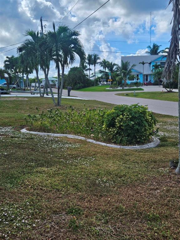 Building Photo - 4420 Palm Dr