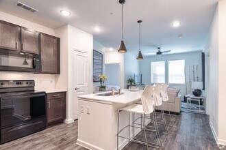 Building Photo - Modern 1-Bed with City Views!