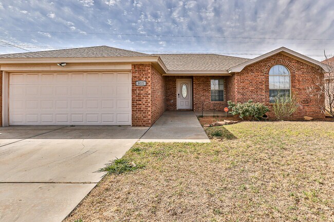 Building Photo - 811 11th St