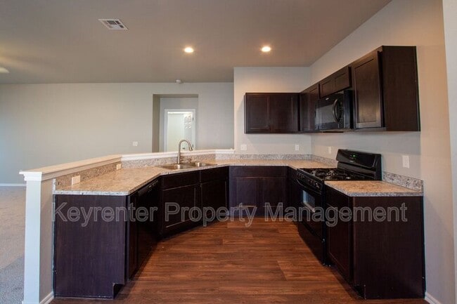 Building Photo - 1124 Granite Ln