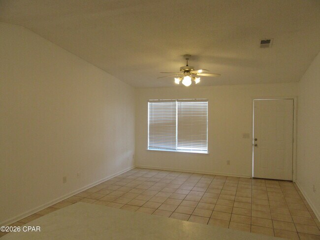 Building Photo - 5111 Flint Ave