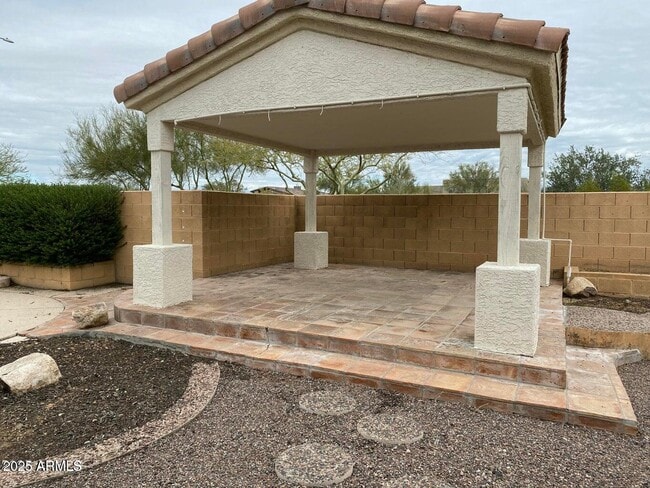 Building Photo - 4402 E Creosote Dr