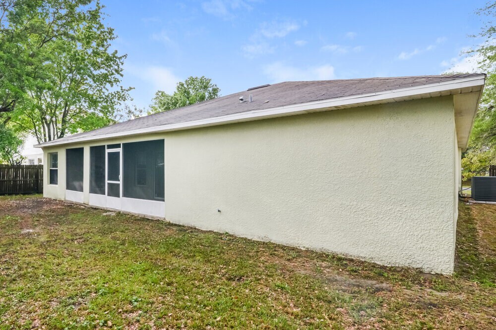Building Photo - 903 Bonneville Ln