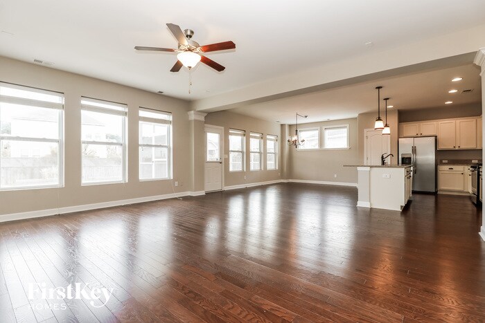 Building Photo - 358 Fox Ridge Ln