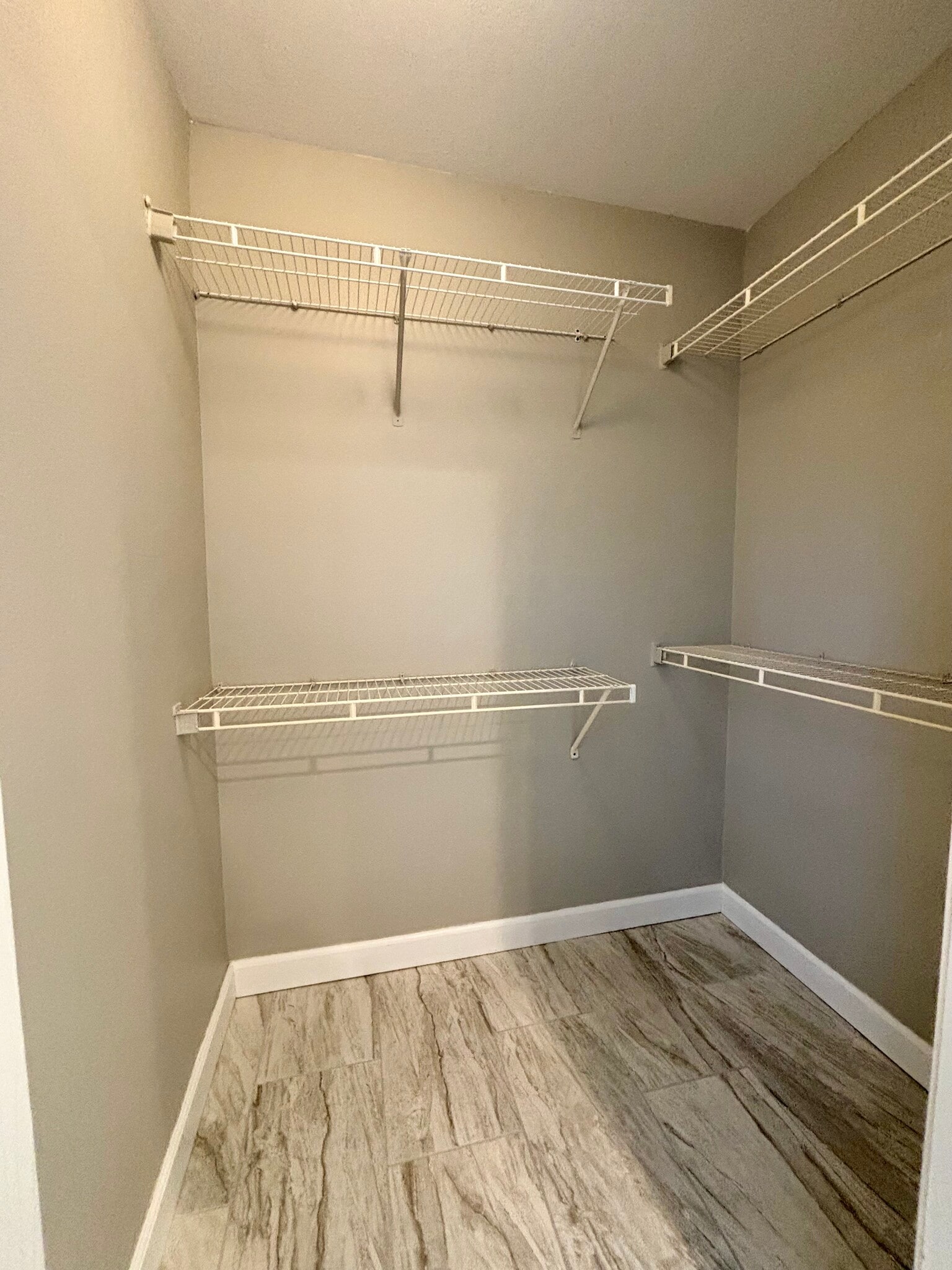 Building Photo - 18169 Sterling Gate Cir
