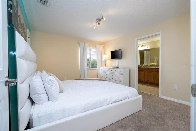 Building Photo - 4908 Clock Tower Dr