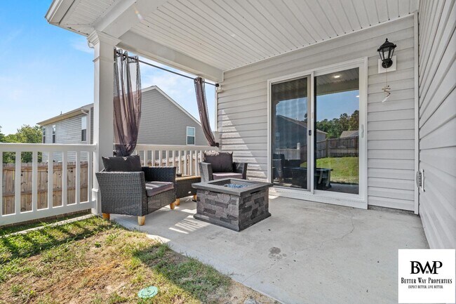 Building Photo - 168 Glenshire Dr