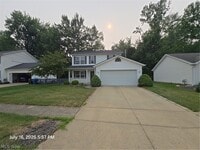 Building Photo - 6400 Monroe Ln