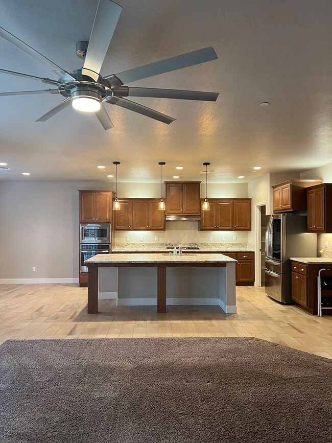 Building Photo - Charming 3 bedroom 2 bathroom with an office, located in Quail Run