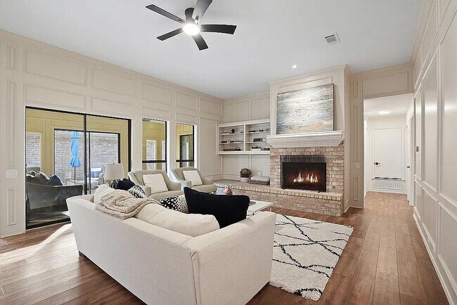 Building Photo - 6500 Spur Ranch Ct