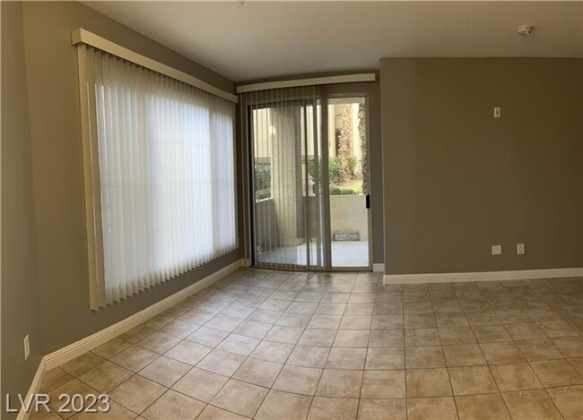 Building Photo - 2 bed&2 bath&1 car garage for rent $1650