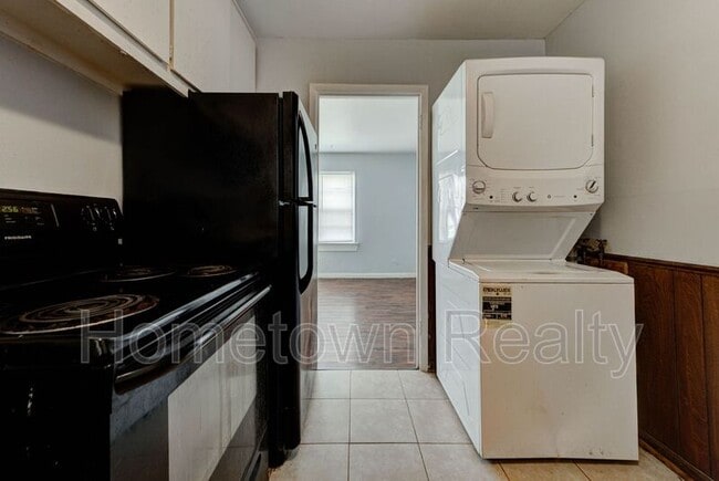 Building Photo - 430 Babb Dr