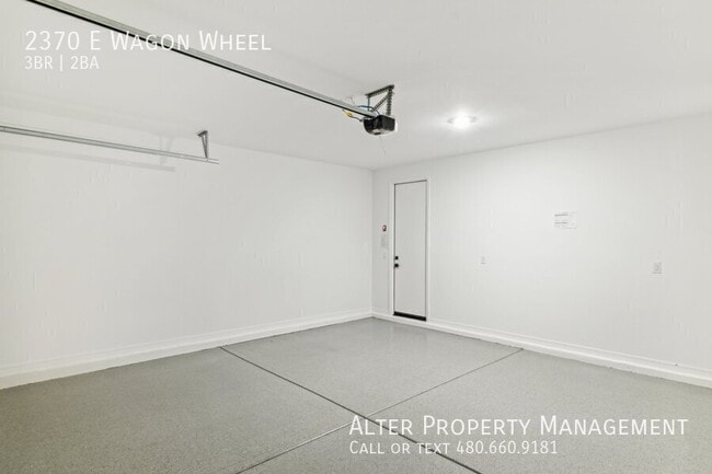 Building Photo - 2370 Wagon Wheel Ln