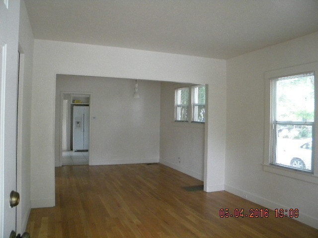 Building Photo - SHOWING FRIDAY 5/16 @ 12:00 PM