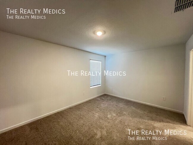 Building Photo - 1241 NW 48th Terrace