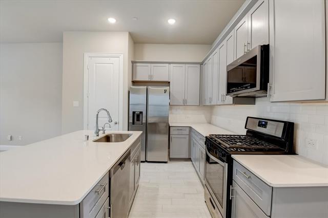 Building Photo - 4208 Wetstone Ln