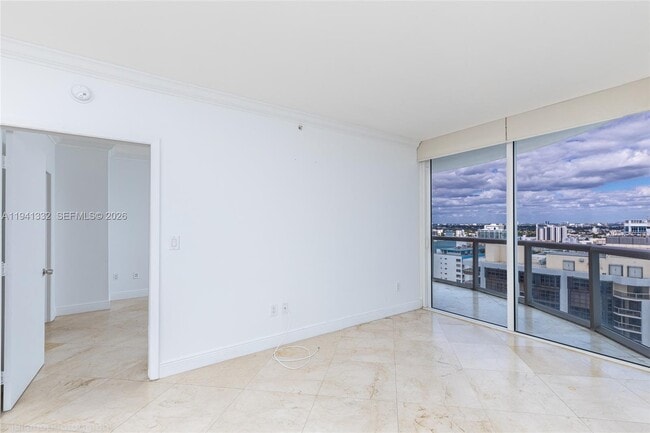 Building Photo - 6365 Collins Ave