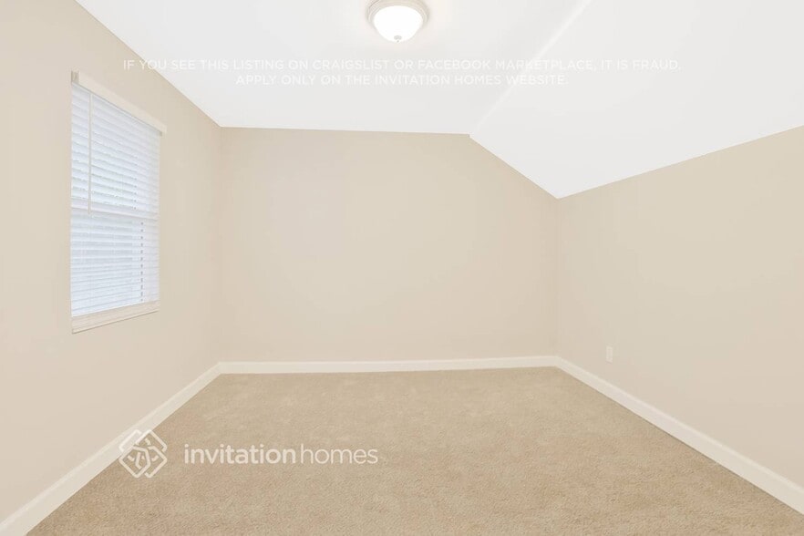 Building Photo - 6056 Dana Dr NW