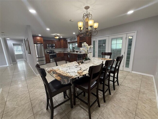 Building Photo - 4410 Waltham Ave