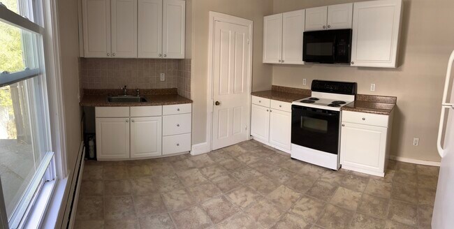 Building Photo - 47 S Main St