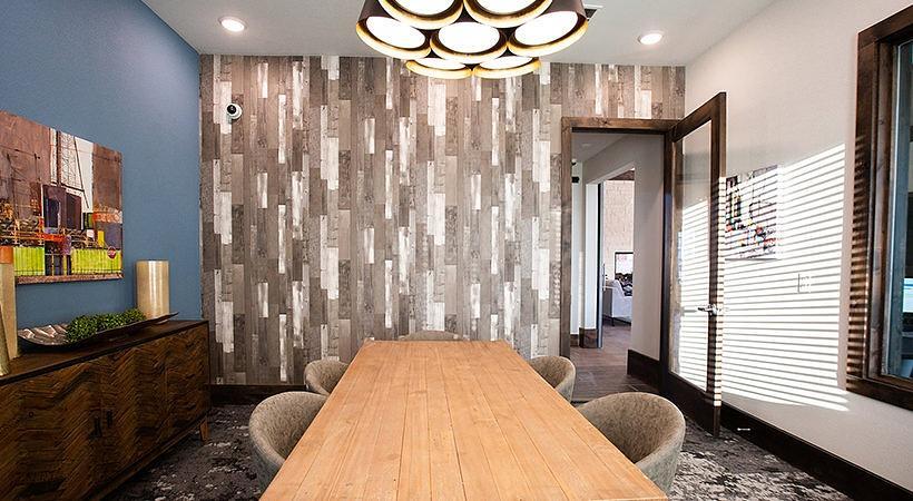 Building Photo - 12500 Shadowglen Trce