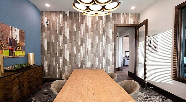 Building Photo - 12500 Shadowglen Trce