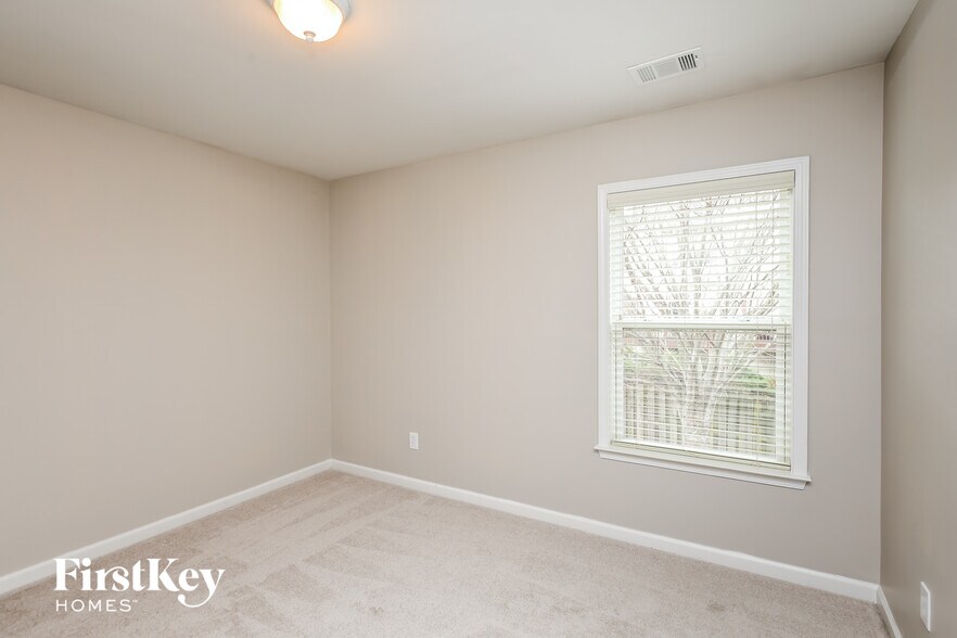 Building Photo - 3360 Archgate Ct