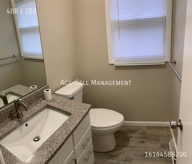 Building Photo - 53 Luray Ave NW