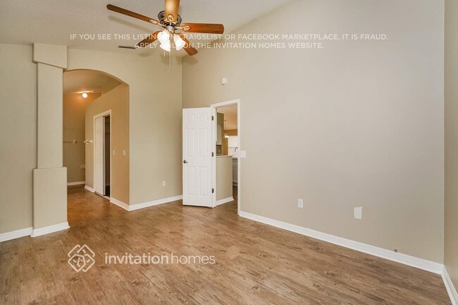 Building Photo - 441 Long Cove Rd