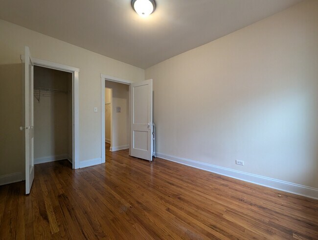 Building Photo - 2617 N Spaulding Ave