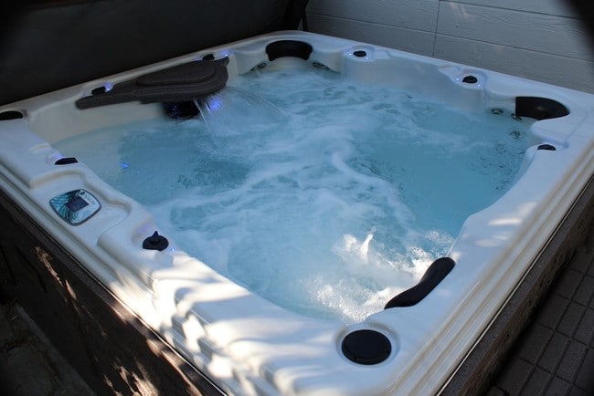 New luxury spa - 14340 Hatteras St