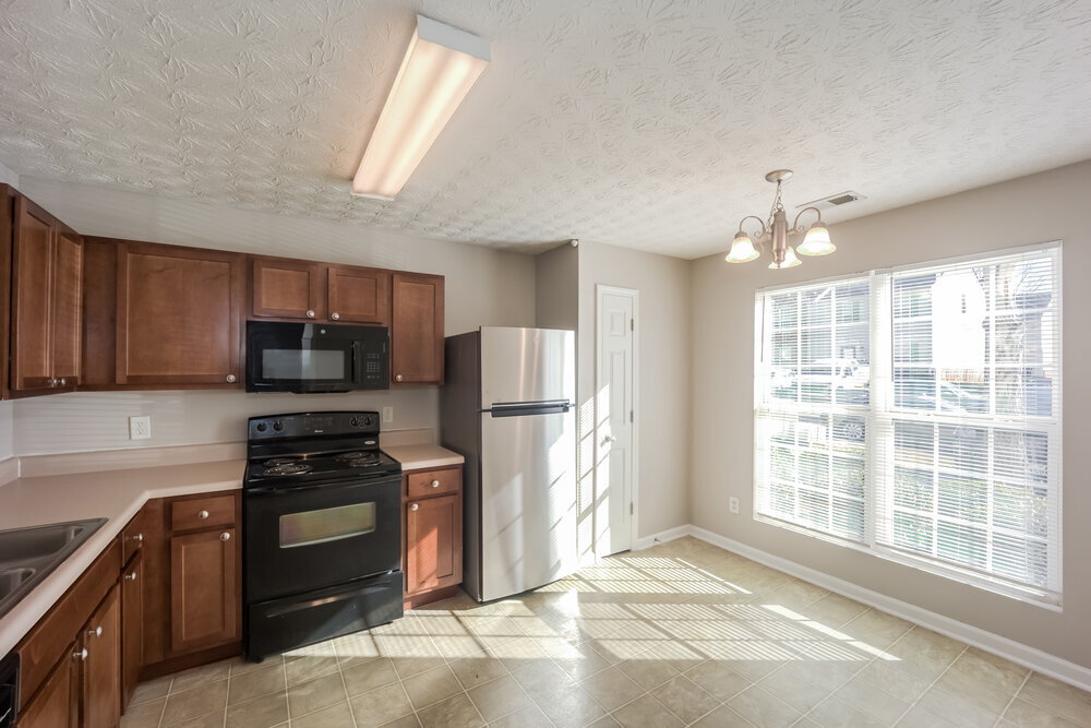 Building Photo - 1902 Grove Way