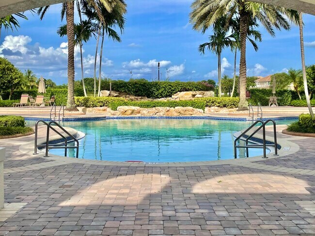 Building Photo - 9656 Cobblestone Creek Dr
