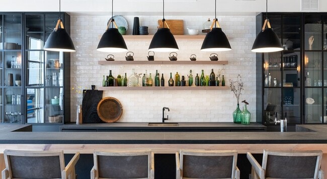 Building Photo - 333 Unquowa Rd