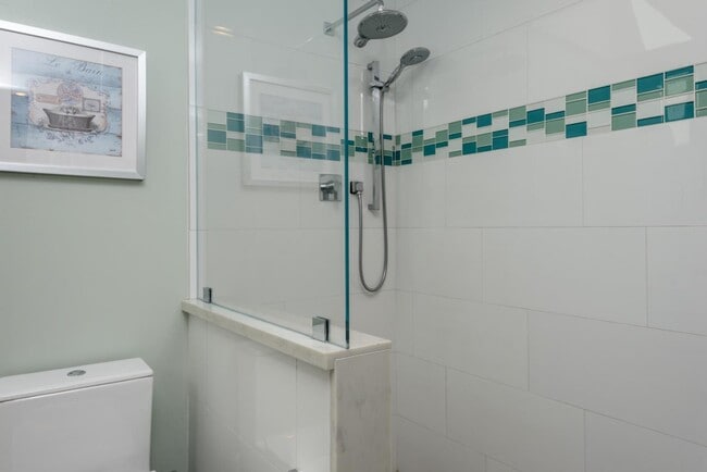 Building Photo - 1216 Chantal Way