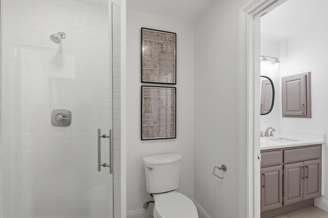 Building Photo - 24 Inwood Manor