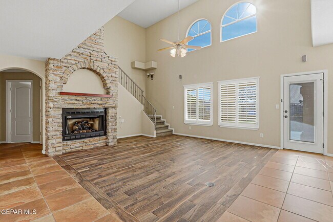 Building Photo - 6398 Franklin Summit Drive