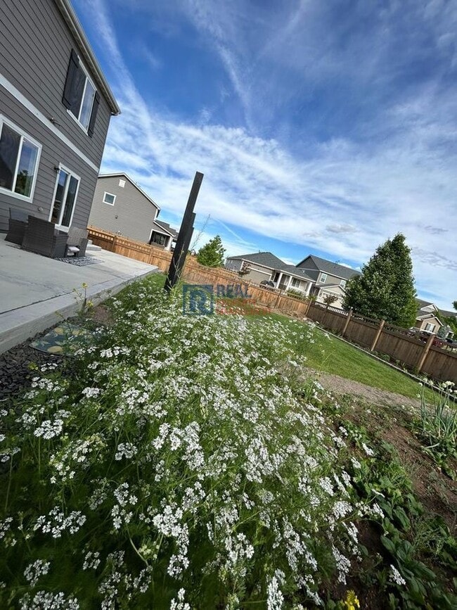 Building Photo - 2909 Quartz Pl