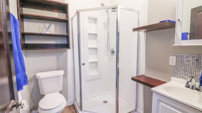 Building Photo - 435 Lexington Ave