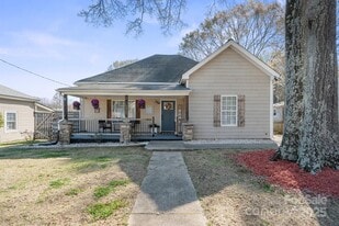 Building Photo - 41 Selma Dr