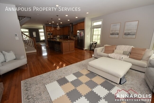 Building Photo - 227 Treyburn Wy