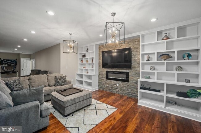 Building Photo - 4210 Greenspire Ln