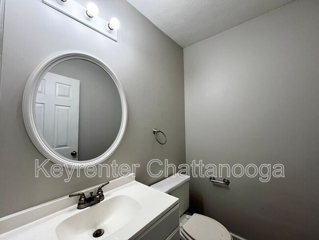 Building Photo - 4929 Brighton Ln