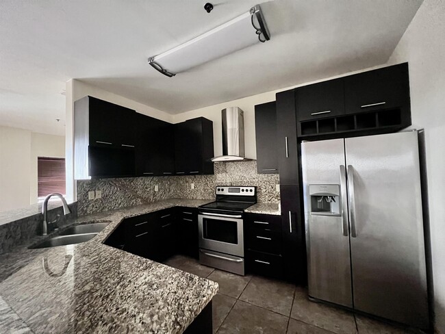 Building Photo - 8216 Casa Verde Rd
