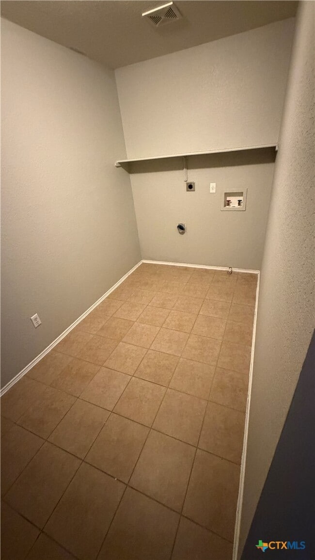 Building Photo - 9005 Bellgrove Ct